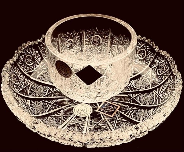 Cut crystal set of cup and saucer - Height 5cm