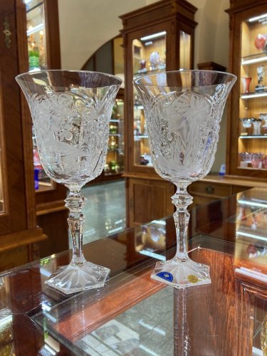 Cut crystal engraved wine glasses - set of 2pcs