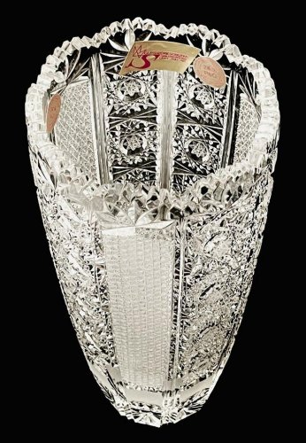 Cut crystal vase - Height 26cm