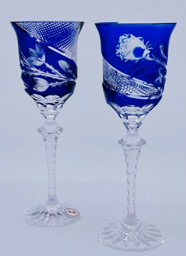 雕刻的豪华酒杯（蓝色） - 一套2个