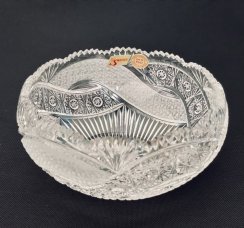 Cut crystal bowl - Height 9cm / Diameter 20cm