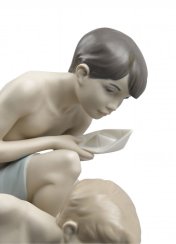 Paper Boats Children Figurine