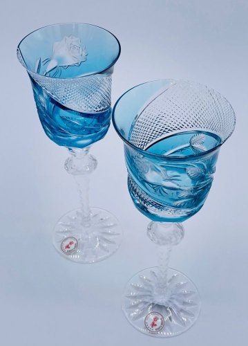雕刻的豪华酒杯（绿松石色）- 一套2个