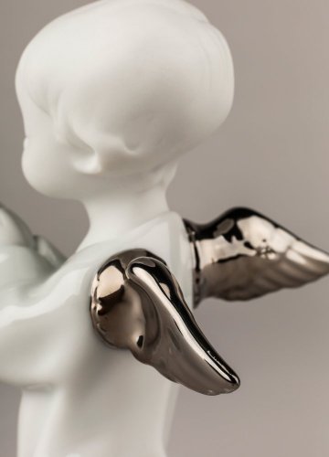 Angel Praying Angel Figurine. Silver Lustre