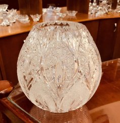 Cut crystal vase - Height 18cm