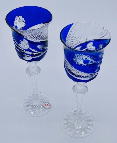 雕刻的豪华酒杯（蓝色） - 一套2个