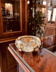 Gold-plated hand cut crystal ashtray - Height 3cm / Diameter 18cm