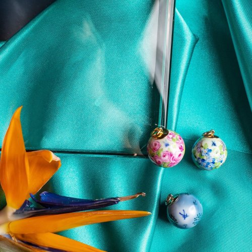 Porcelain Pendant BOULE ROSEGARDEN