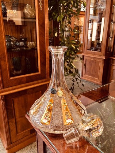 Broušená pozlacená láhev - Výška 31cm/1000ml
