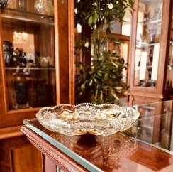Cut crystal plate - small - Height 2cm