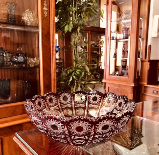 Broušená barevná mísa - Výška 8cm / Průměr 23cm