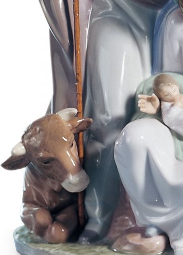 Joyful Event Nativity Figurine