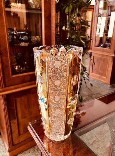 Broušená pozlacená váza - Výška 20cm