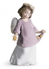 Figurka anděla s nebeskými hvězdami