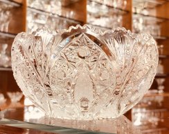 Cuenco de cristal tallado - Altura 7cm / Diámetro 14cm