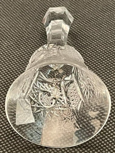 Cut crystal bell - Height 9cm
