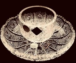 Cut crystal set of cup and saucer - Height 5cm
