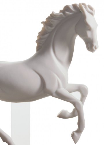 Figurka koně Gallop III