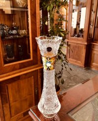Gold-plated cut crystal vase - Height 23cm