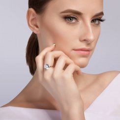 Stříbrný prsten Starry s kubickou zirkonií Preciosa - krystal AB
