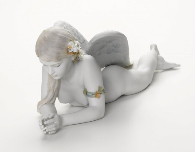 Figurka drahocenného anděla