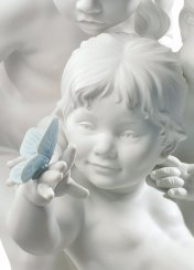 Children's Curiosity Figurine