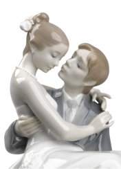The Happiest Day Couple Figurine